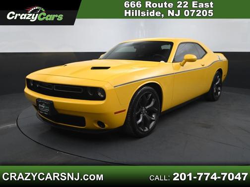 2017 Dodge Challenger SXT