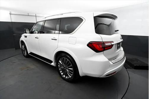 2018 INFINITI QX80 Base