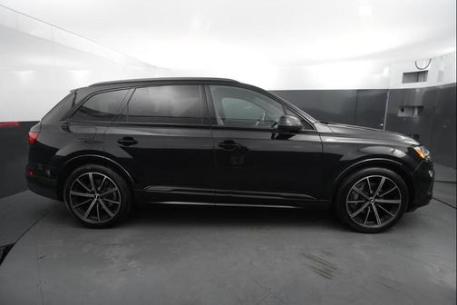 2020 Audi Q7 55 Premium Plus