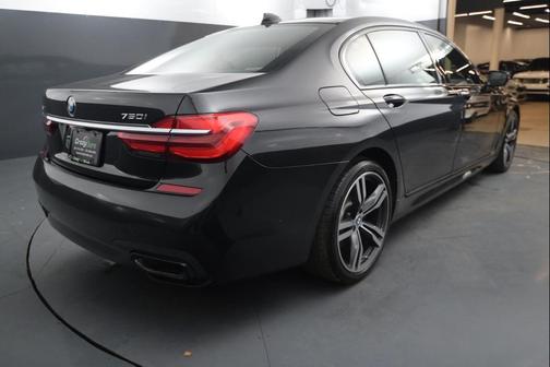 2019 BMW 750 i xDrive