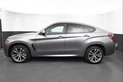 2017 BMW X6 xDrive50i