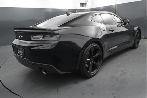 2017 Chevrolet Camaro 2LT