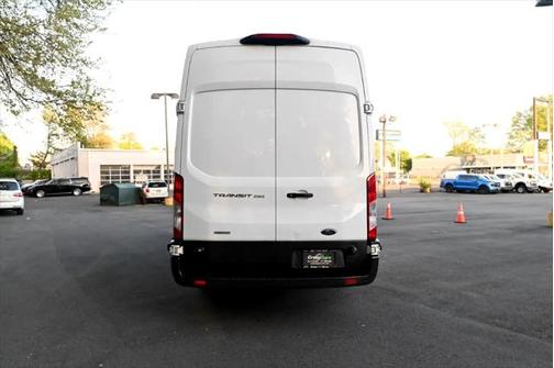 2018 Ford Transit-250 Base