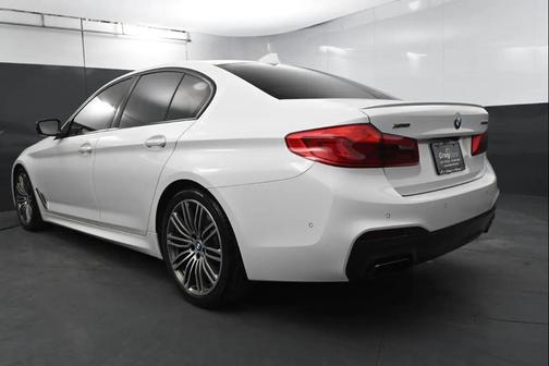Alpine White 2020 BMW M550 i Xdrive