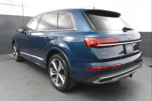 2021 Audi Q7 55 Premium Plus