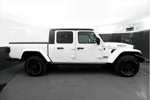 2021 Jeep Gladiator Willys 4x4
