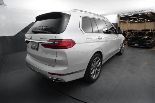 2020 BMW X7 xDrive40i
