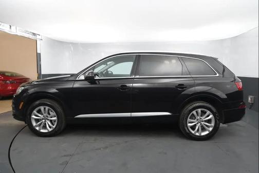 Black 2018 Audi Q7 3.0T Premium Plus