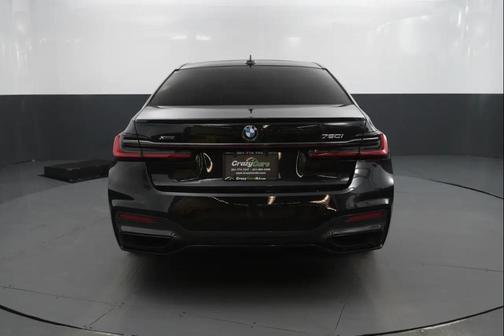 Black 2020 BMW 750 i xDrive