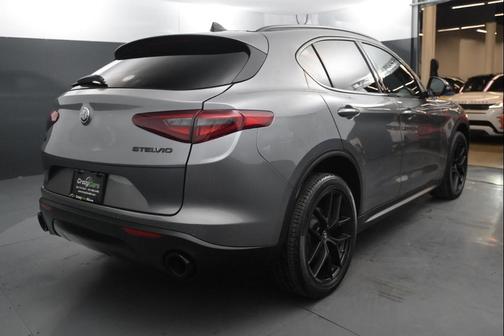 2019 Alfa Romeo Stelvio Ti