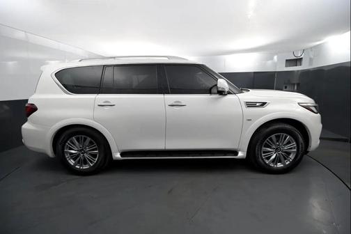 2018 INFINITI QX80 Base