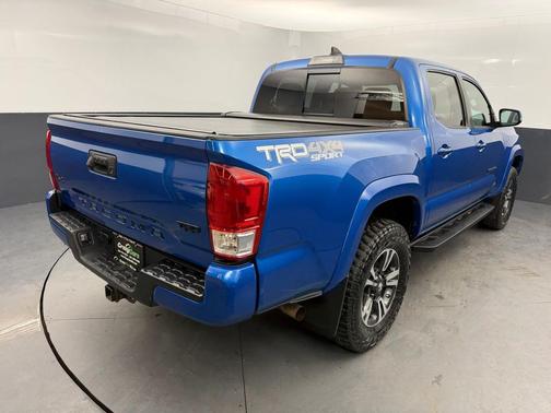 2017 Toyota Tacoma SR5