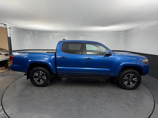 2017 Toyota Tacoma SR5