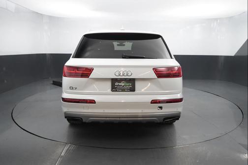 2019 Audi Q7 45 Premium