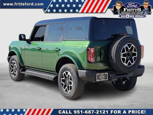 2025 Ford Bronco Outer Banks