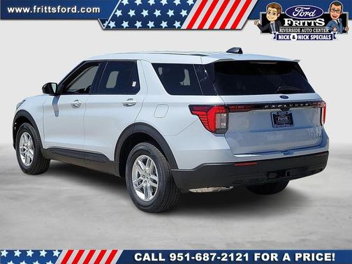 SPACE WHITE METALLIC 2026 Ford Explorer Active