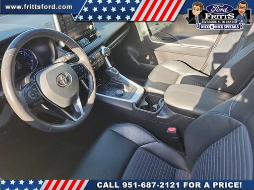 2021 Toyota RAV4 Hybrid SE