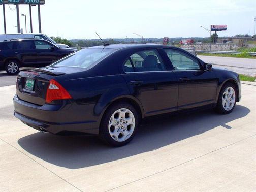 2011 Ford Fusion SE