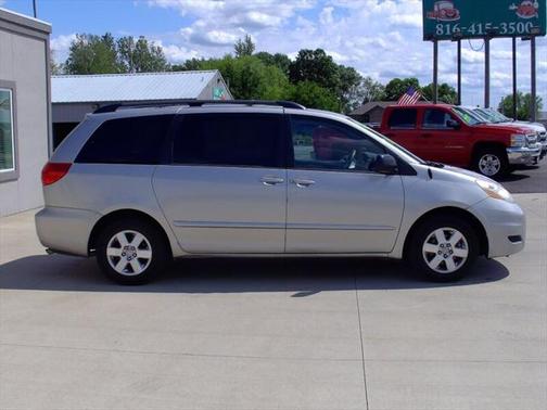 2006 Toyota Sienna CE