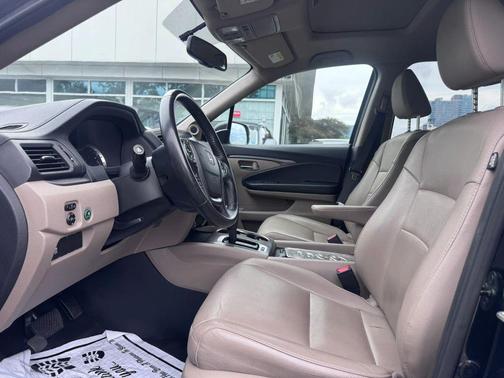 Black 2017 Honda Pilot EX-L