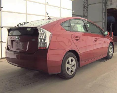 Barcelona Red Metallic 2010 Toyota Prius IV