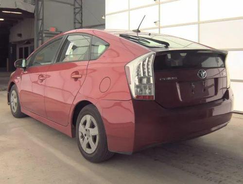 Barcelona Red Metallic 2010 Toyota Prius IV