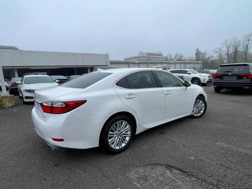 2015 Lexus ES 350 Base
