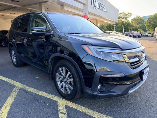 Crystal Black Pearl 2019 Honda Pilot EX-L
