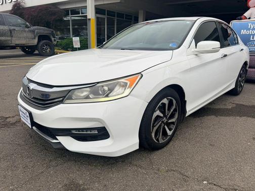 White 2016 Honda Accord EX-L