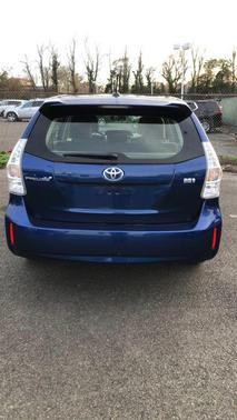 2013 Toyota Prius v Three