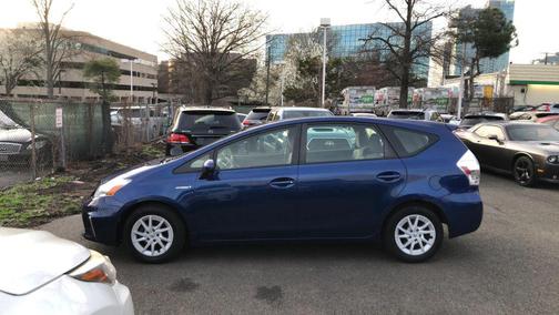 2013 Toyota Prius v Three