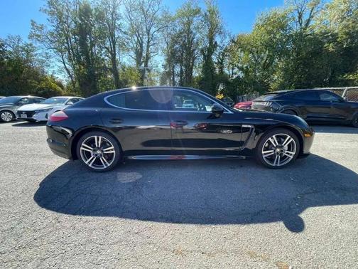 2012 Porsche Panamera 4S