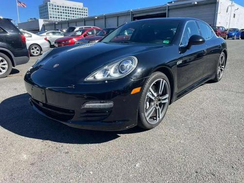 2012 Porsche Panamera 4S