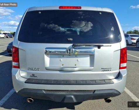 Modern Steel Metallic 2015 Honda Pilot SE