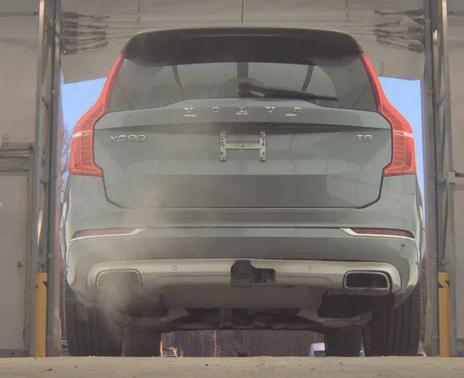 Gray 2017 Volvo XC90 Hybrid T8 Inscription