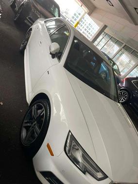 2017 Audi A4 2.0T Premium Plus