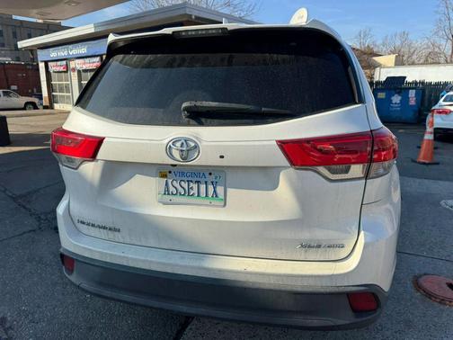 2017 Toyota Highlander XLE