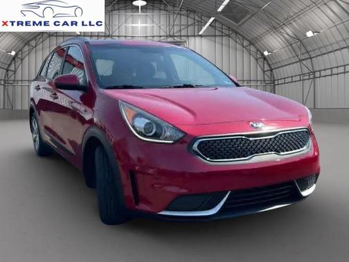 Crimson Red 2018 Kia Niro LX
