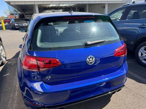 2017 Volkswagen Golf R 2.0T Manual