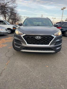 2020 Hyundai TUCSON SEL