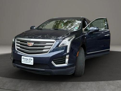 2017 Cadillac XT5 Base