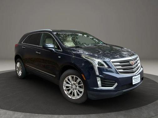 2017 Cadillac XT5 Base