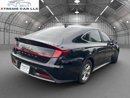 Phantom Black 2021 Hyundai SONATA SE
