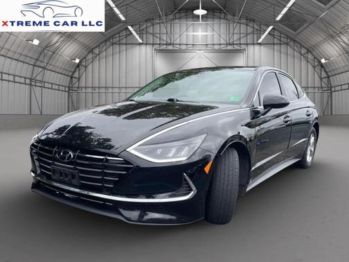 Phantom Black 2021 Hyundai SONATA SE