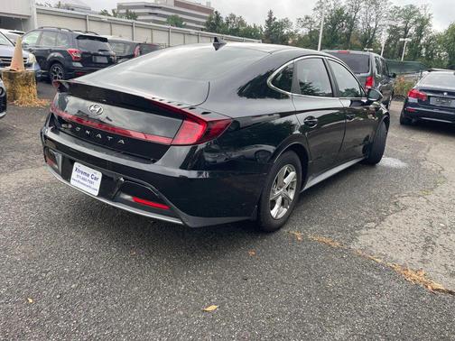 2021 Hyundai SONATA SE