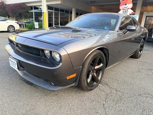 Granite Crystal Metallic Clearcoat 2014 Dodge Challenger R/T