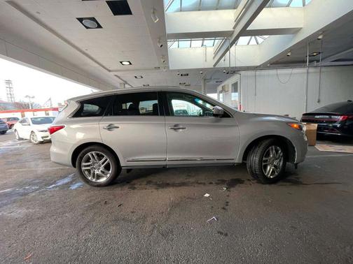 2013 INFINITI JX35 Base