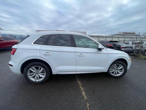 2020 Audi Q5 45 Premium