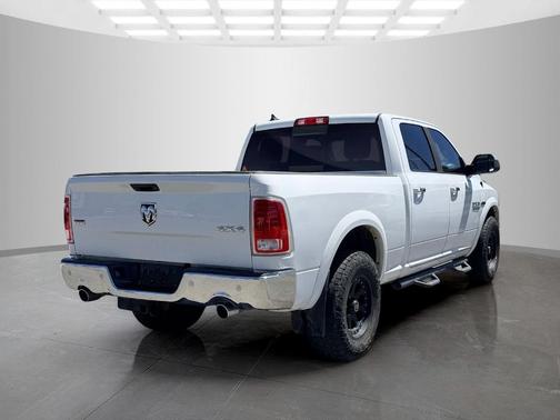 Bright White Clearcoat 2015 RAM 1500 Laramie