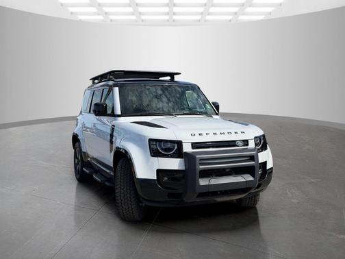 Fuji White 2026 Land Rover Defender 110 X-Dynamic SE